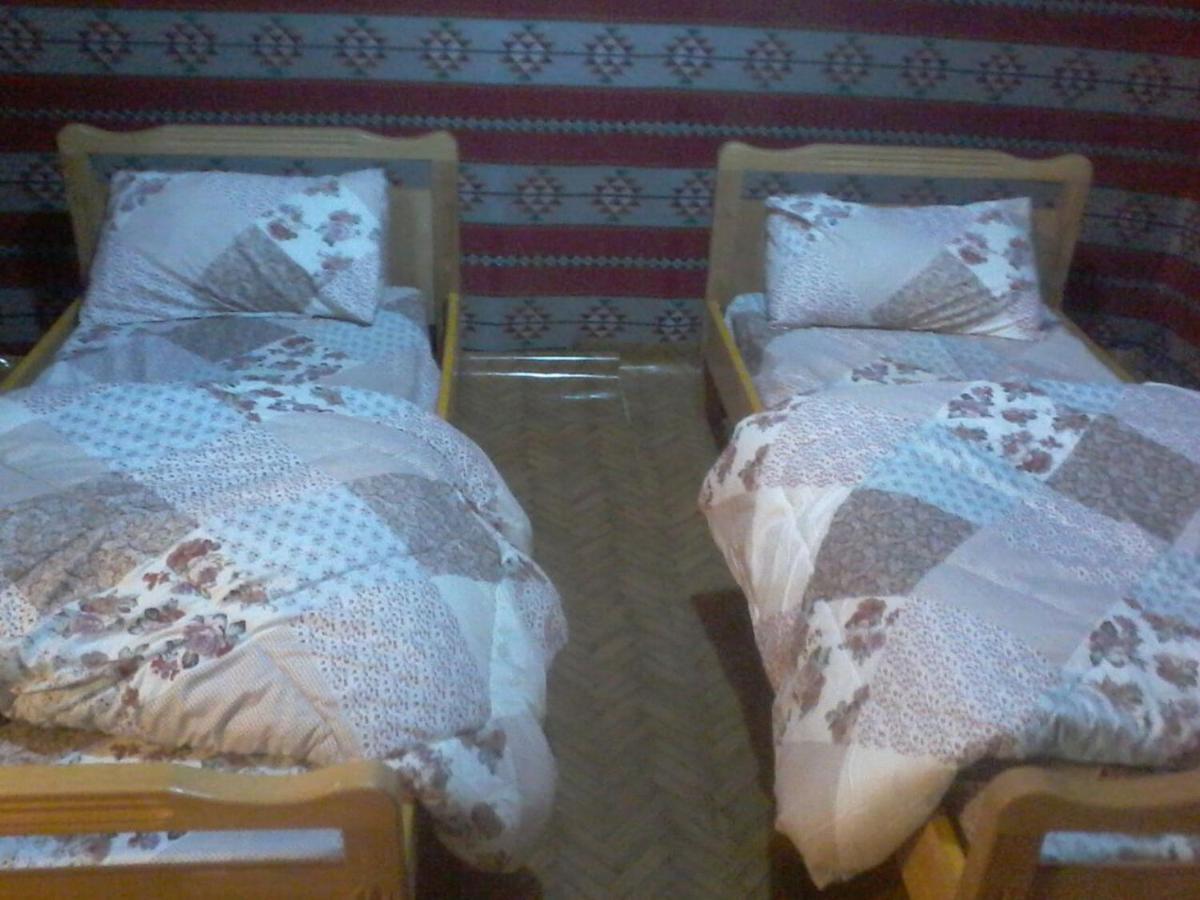 Golden Day Hotel Wadi Rum Bagian luar foto