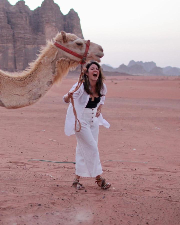 Golden Day Hotel Wadi Rum Bagian luar foto